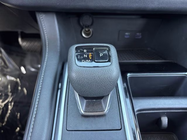 2024 Pearl White Tricoat Nissan Pathfinder SV FWD SUV