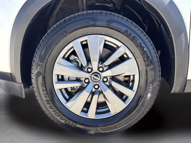 2024 Pearl White Tricoat Nissan Pathfinder SV FWD SUV