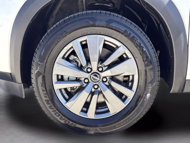 2024 Pearl White Tricoat Nissan Pathfinder SV FWD SUV