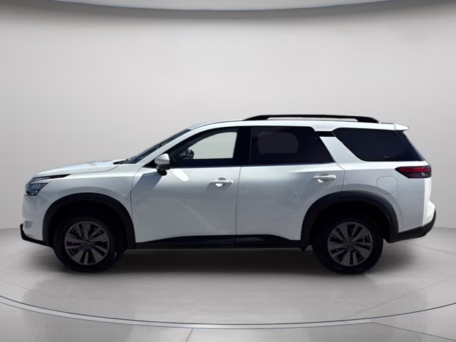 2024 Pearl White Tricoat Nissan Pathfinder SV FWD SUV