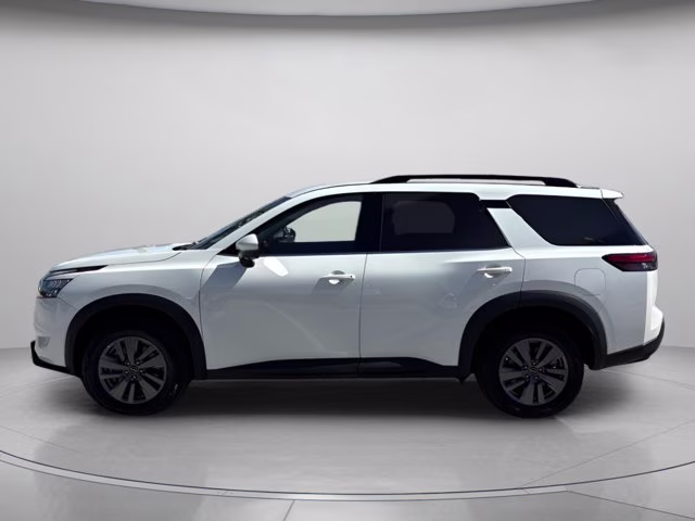 2024 Pearl White Tricoat Nissan Pathfinder SV FWD SUV