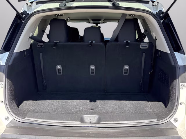 2024 Pearl White Tricoat Nissan Pathfinder SV FWD SUV