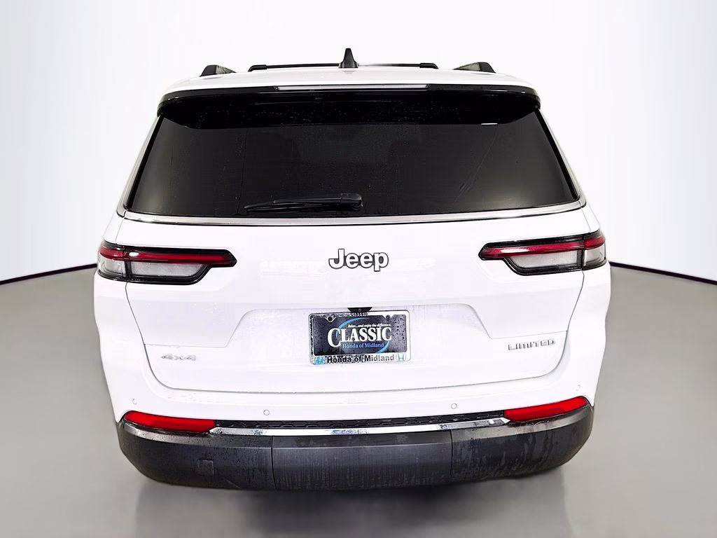 2025 Bright White Clearcoat Jeep Grand Cherokee L Limited 4X4 SUV