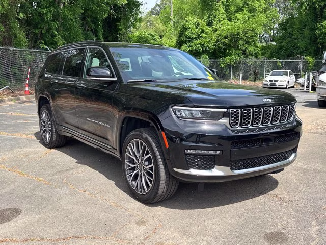 2025 Diamond Black Crystal Pearlcoat Jeep Grand Cherokee L Summit Reserve 4X4 SUV