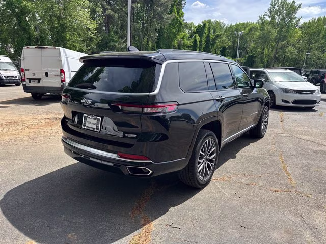 2025 Diamond Black Crystal Pearlcoat Jeep Grand Cherokee L Summit Reserve 4X4 SUV