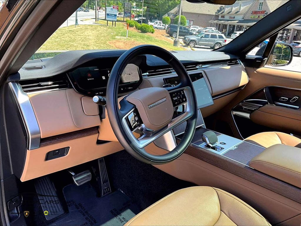 2024 Belgravia Green Metallic Land Rover Range Rover SE AWD SUV