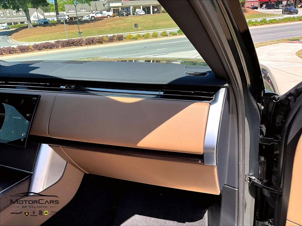 2024 Belgravia Green Metallic Land Rover Range Rover SE AWD SUV