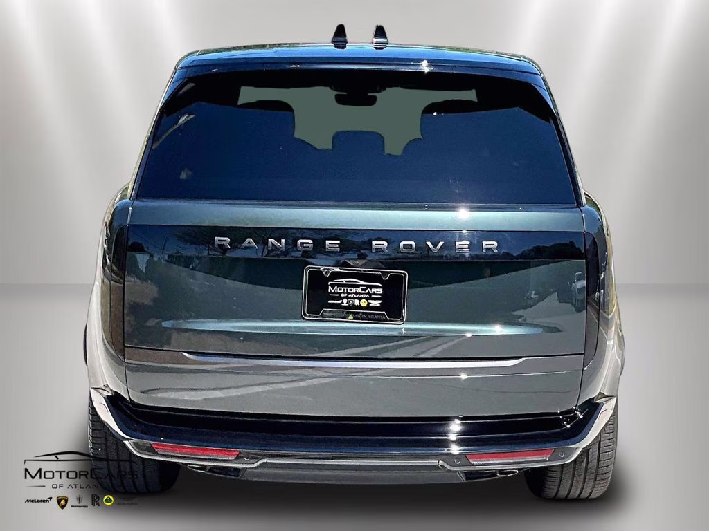2024 Belgravia Green Metallic Land Rover Range Rover SE AWD SUV