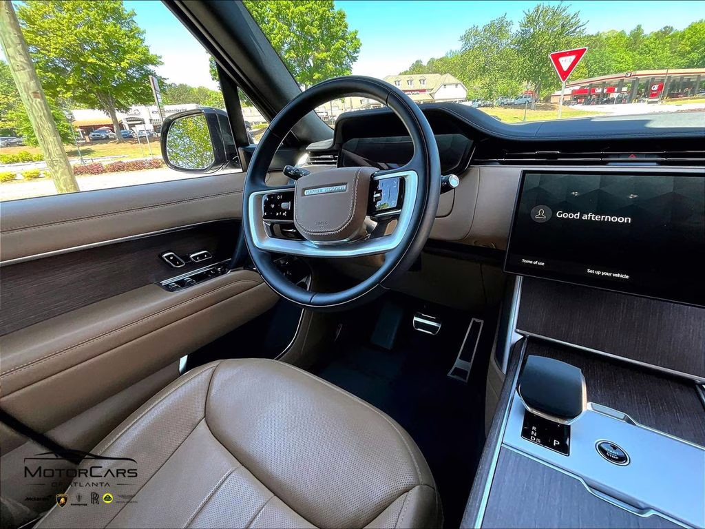 2024 Belgravia Green Metallic Land Rover Range Rover SE AWD SUV