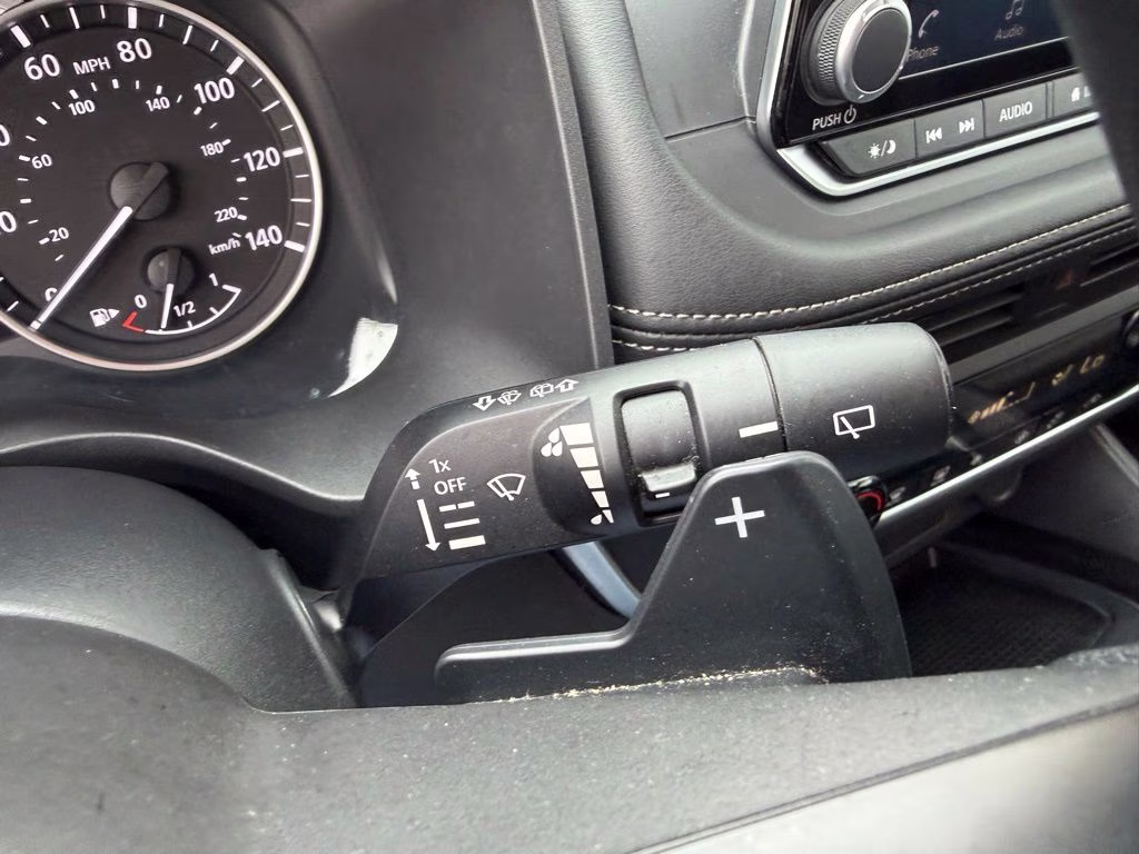 2024 Gun Metallic Nissan Rogue SV AWD SUV