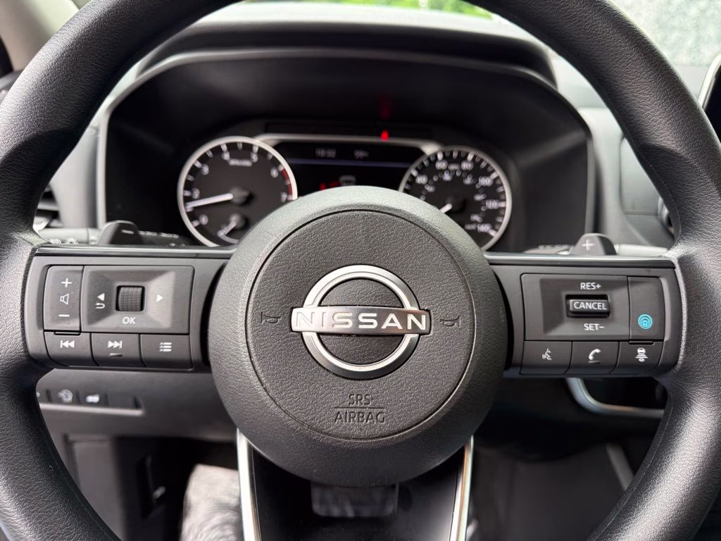 2024 Gun Metallic Nissan Rogue SV AWD SUV
