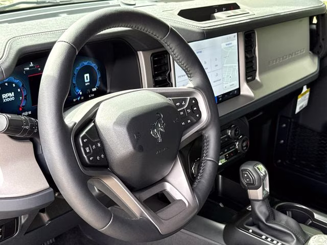 2026 Shadow Black Ford Bronco Outer Banks 4X4 SUV