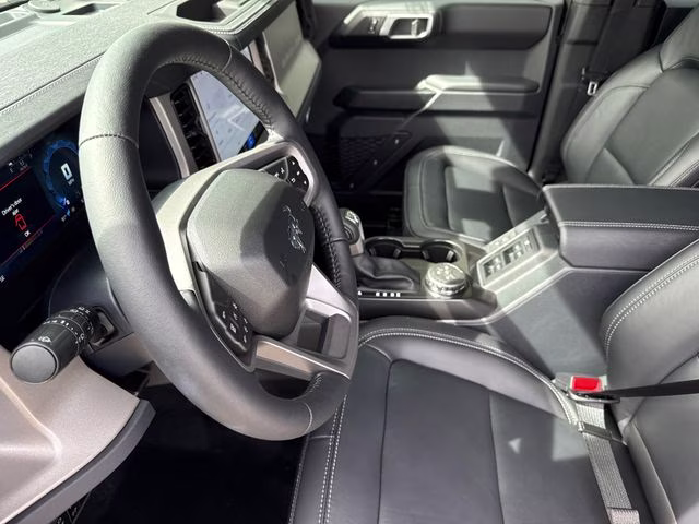 2026 Shadow Black Ford Bronco Outer Banks 4X4 SUV