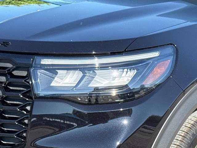 2026 Black Ford Explorer ST-Line RWD SUV
