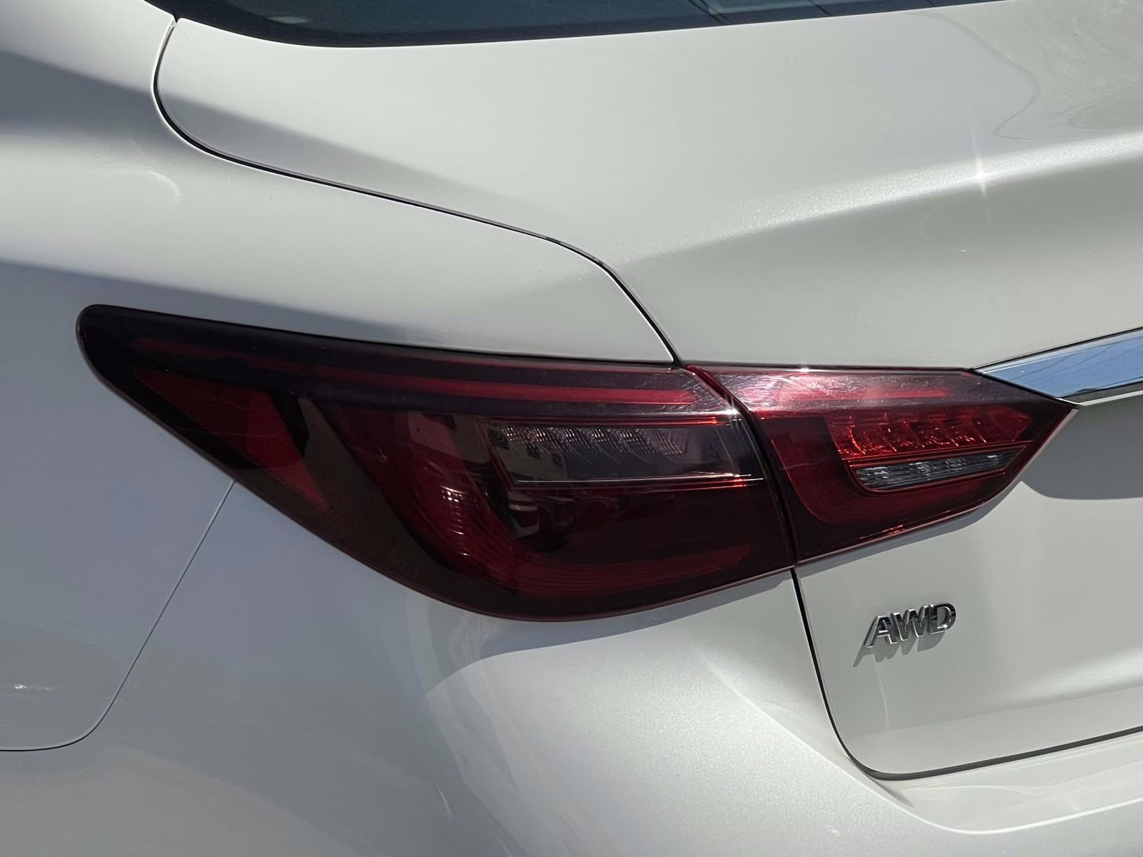 2023 White INFINITI Q50 LUXE AWD AWD Sedan