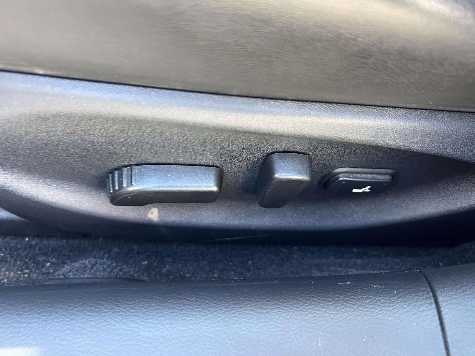 2023 White INFINITI Q50 LUXE AWD AWD Sedan