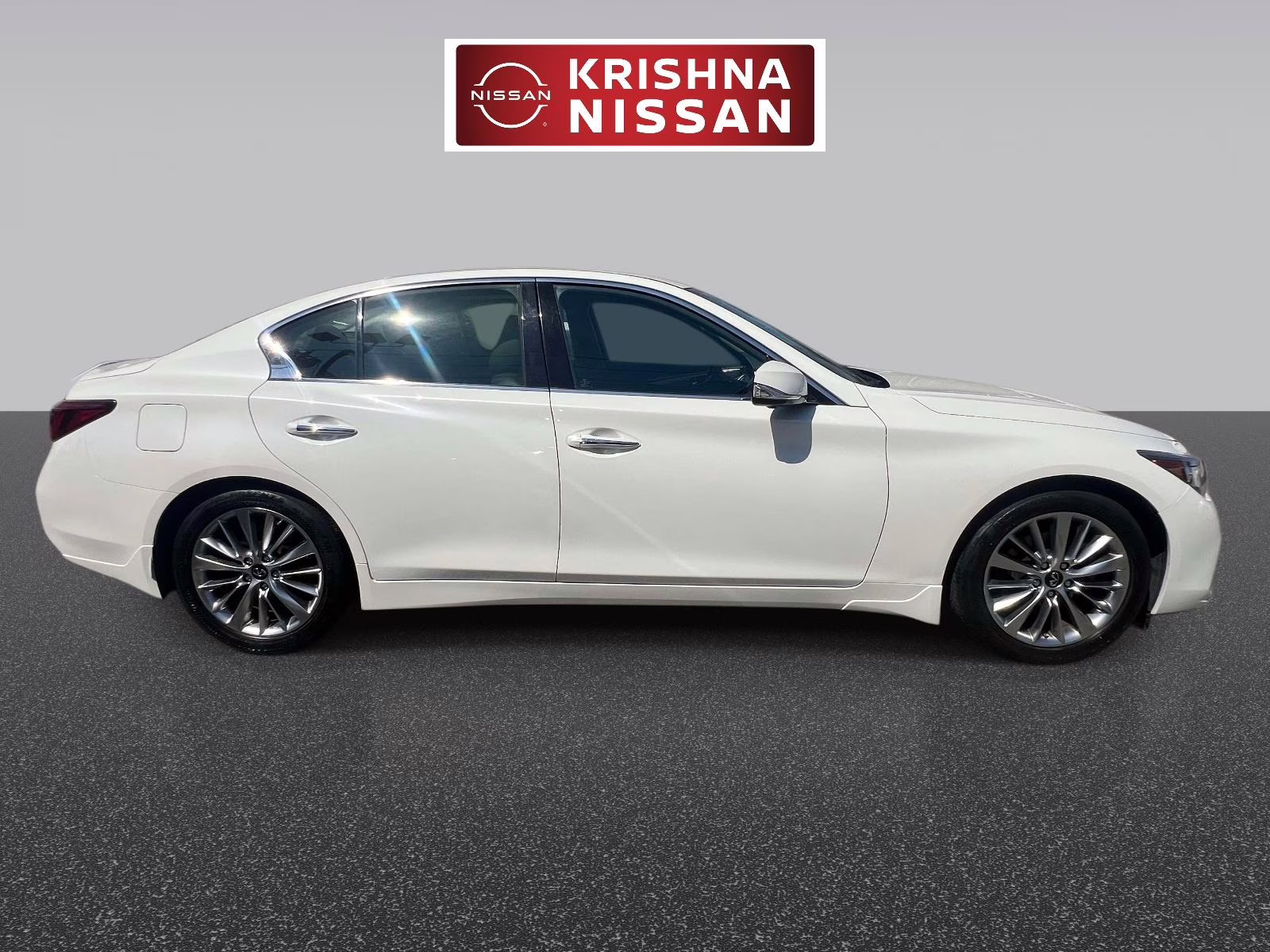 2023 White INFINITI Q50 LUXE AWD AWD Sedan