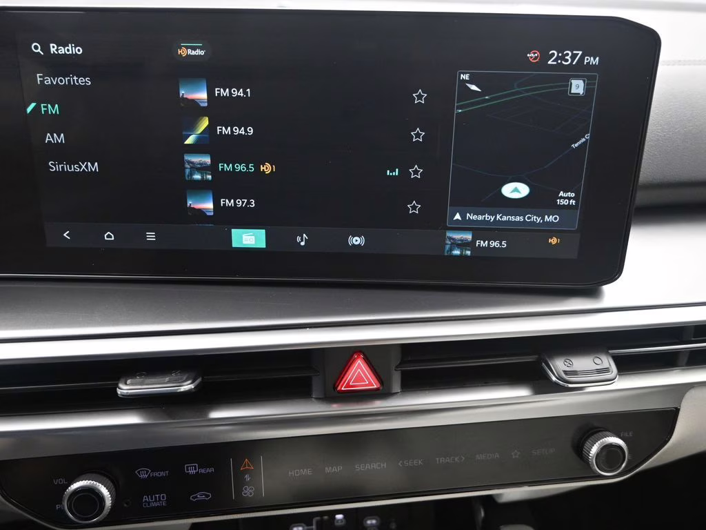 2025 Glacial White Pearl Kia Sorento S FWD SUV