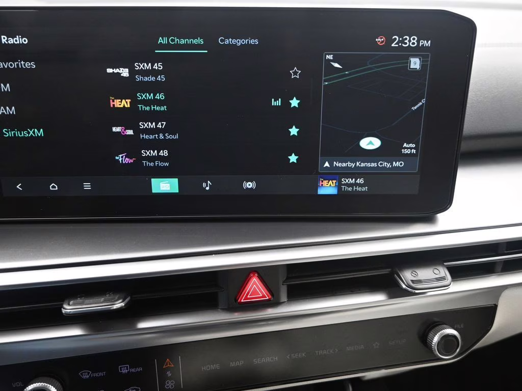 2025 Glacial White Pearl Kia Sorento S FWD SUV