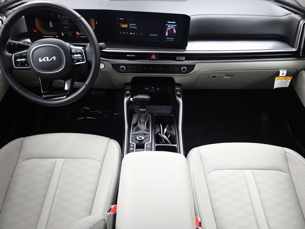 2025 Glacial White Pearl Kia Sorento S FWD SUV