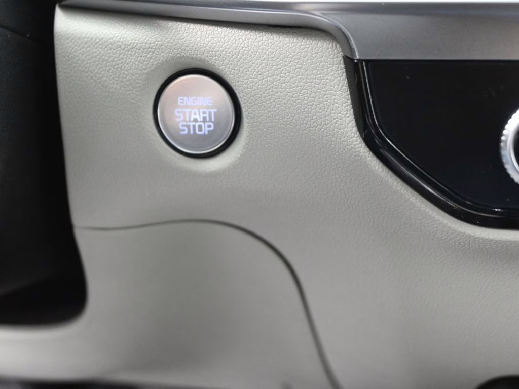 2025 Glacial White Pearl Kia Sorento S FWD SUV