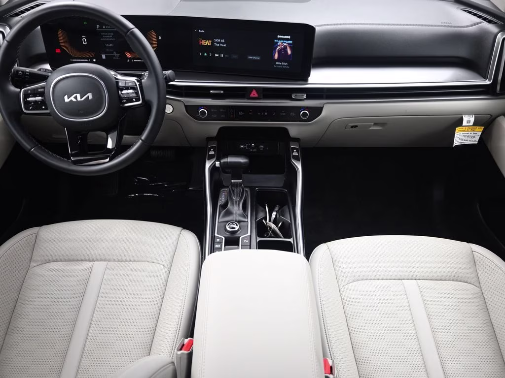 2025 Glacial White Pearl Kia Sorento S FWD SUV