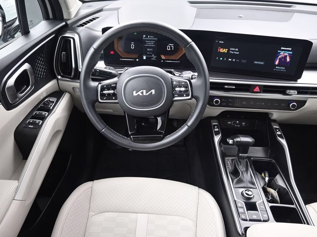 2025 Glacial White Pearl Kia Sorento S FWD SUV