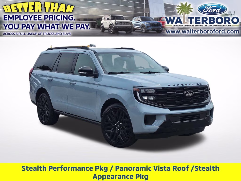 2026 Glacier Gray Metallic Tri-Coat Ford Expedition Platinum 4X4 SUV