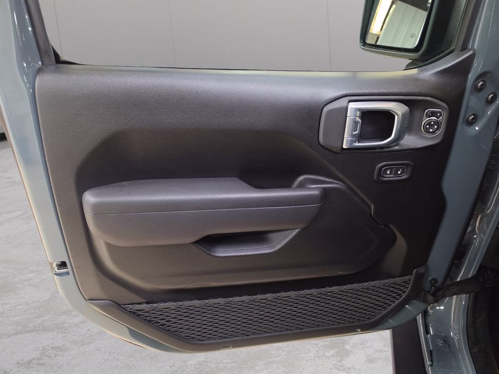 2026 Anvil Clear Coat Jeep Wrangler Willys 4X4 SUV