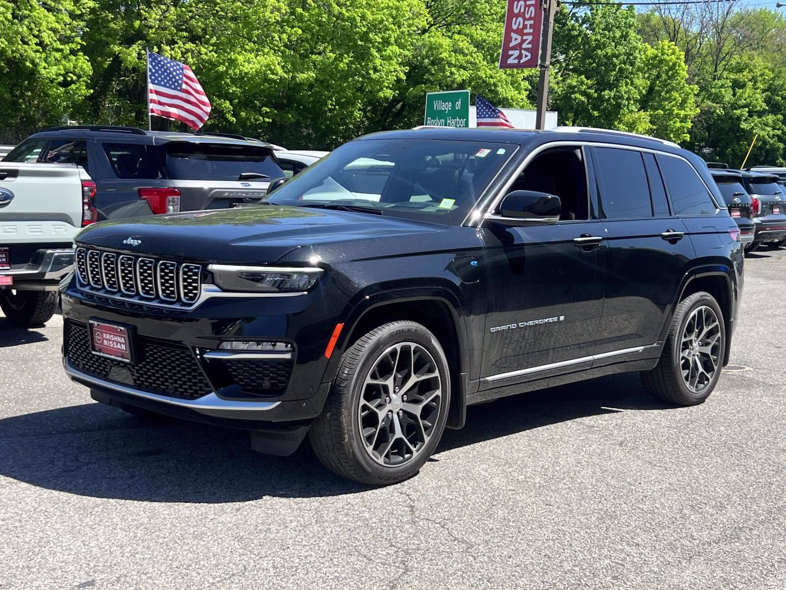 2022 Black Jeep Grand Cherokee 4xe Summit Reserve 4x4 4X4 SUV