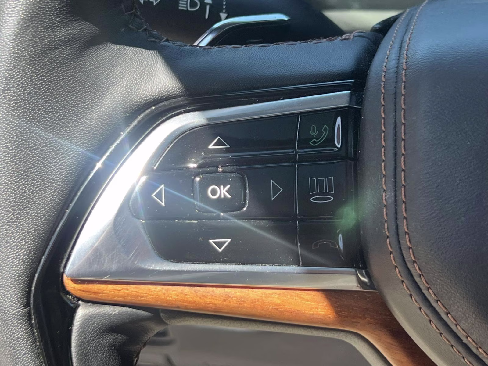 2022 Black Jeep Grand Cherokee 4xe Summit Reserve 4x4 4X4 SUV