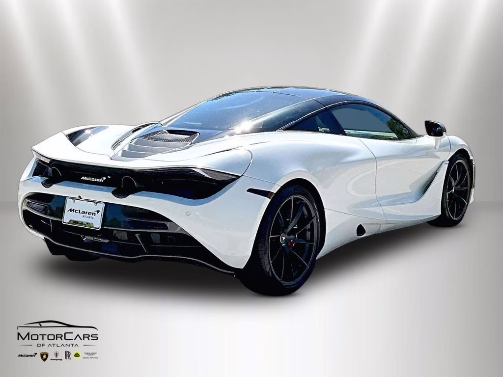 2021 White McLaren 720S RWD Coupe