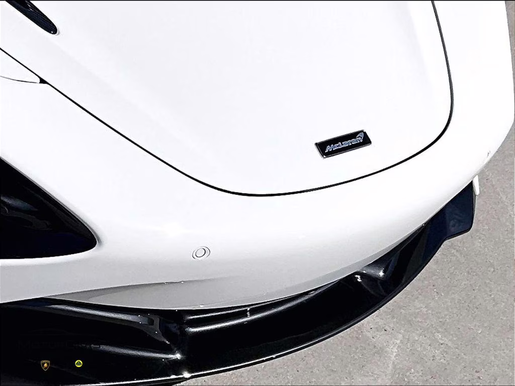 2021 White McLaren 720S RWD Coupe