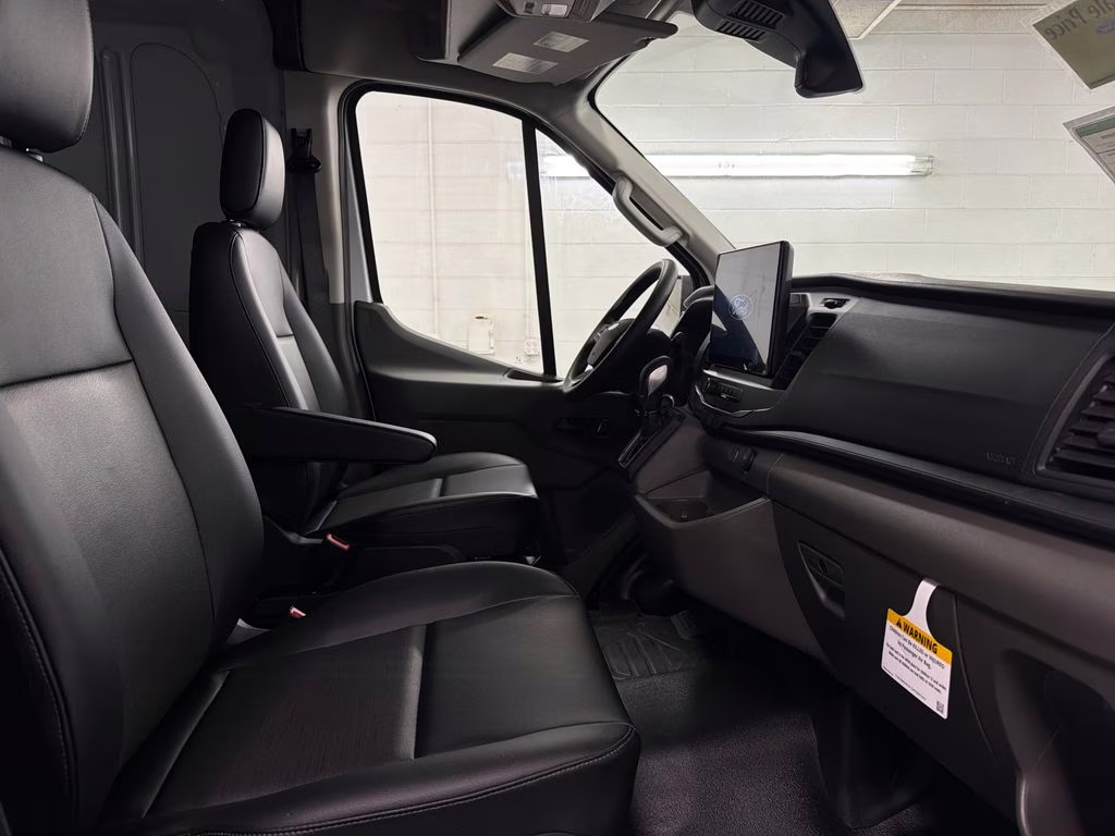 2026 OXFORD WHITE Ford Transit-250 XL RWD Van