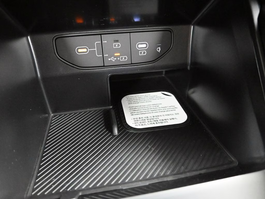2026 Glacial White Pearl Kia Sorento S AWD SUV