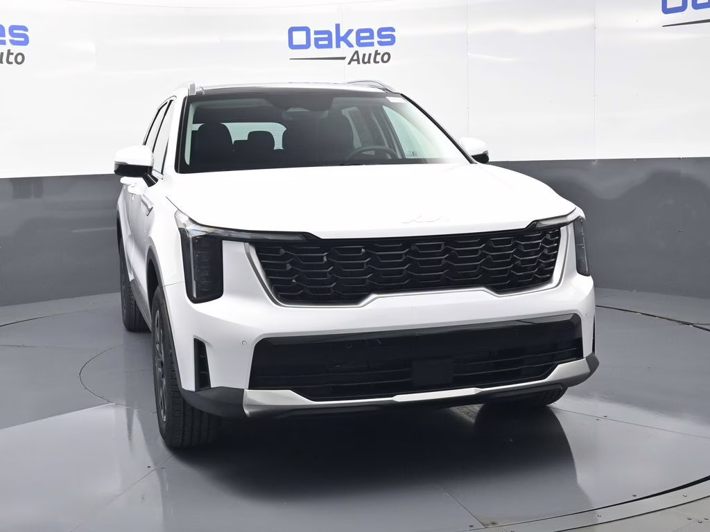 2026 Glacial White Pearl Kia Sorento S AWD SUV