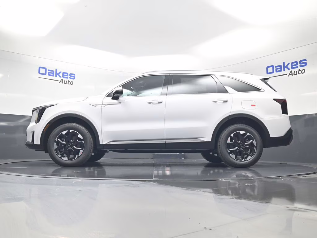 2026 Glacial White Pearl Kia Sorento S AWD SUV