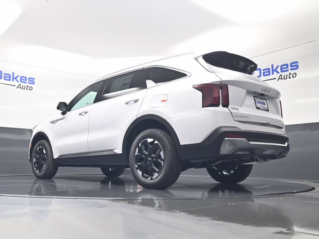 2026 Glacial White Pearl Kia Sorento S AWD SUV