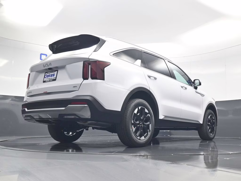 2026 Glacial White Pearl Kia Sorento S AWD SUV