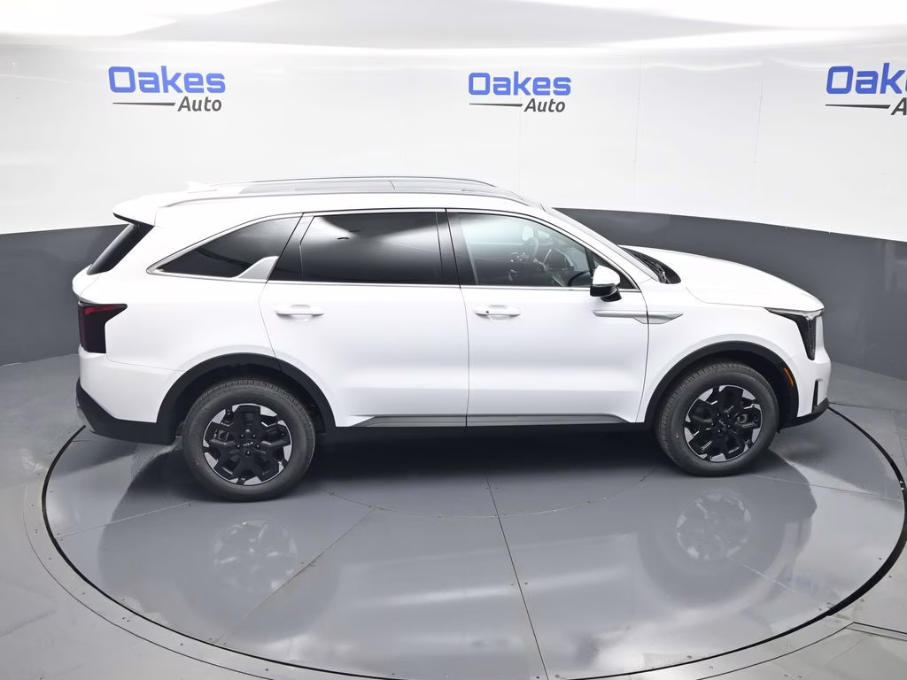 2026 Glacial White Pearl Kia Sorento S AWD SUV