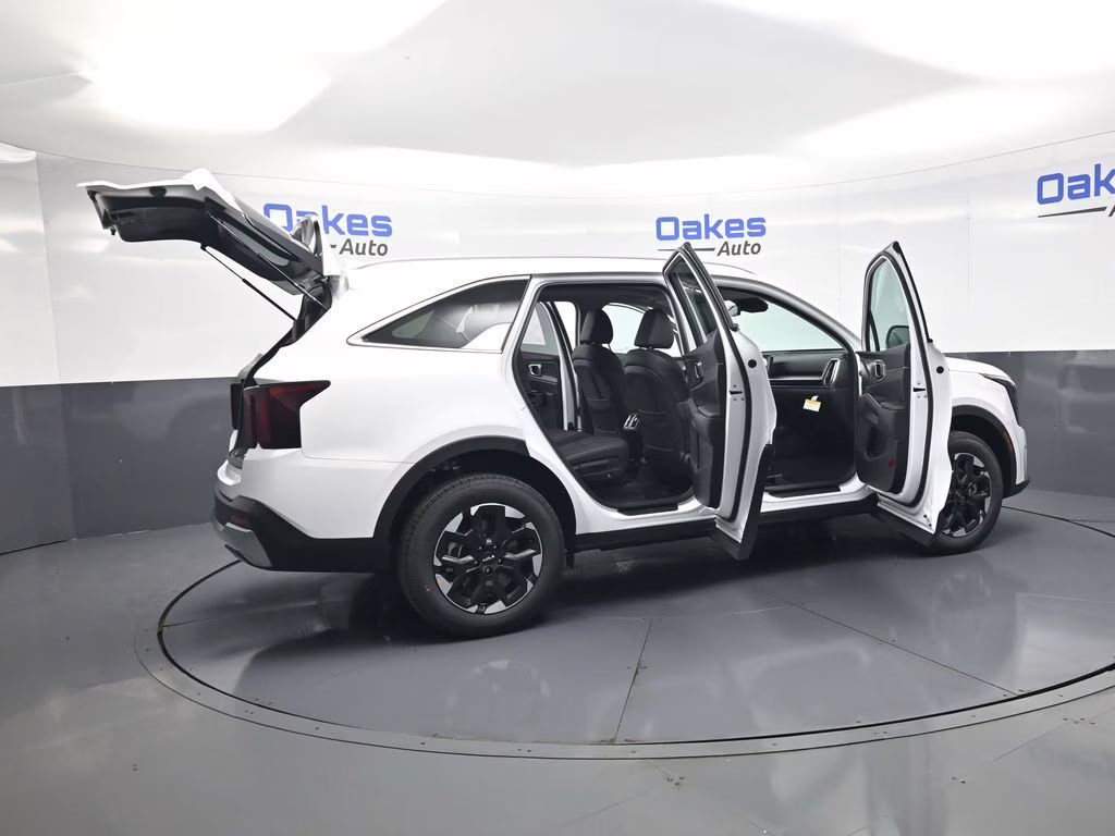 2026 Glacial White Pearl Kia Sorento S AWD SUV