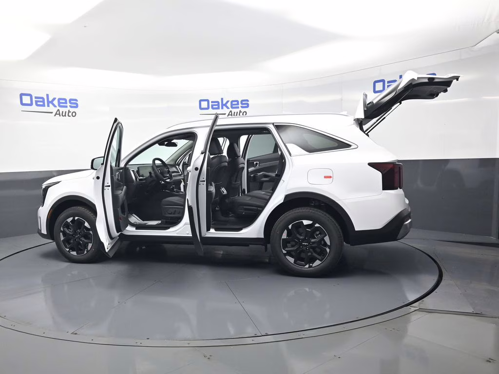 2026 Glacial White Pearl Kia Sorento S AWD SUV