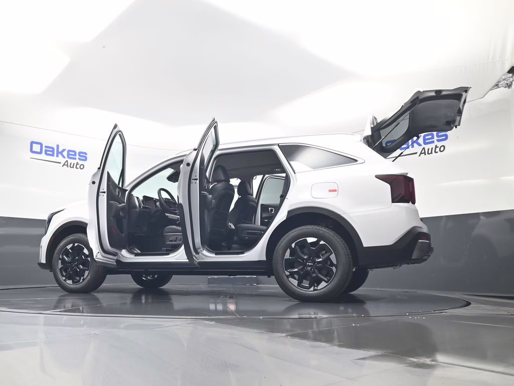 2026 Glacial White Pearl Kia Sorento S AWD SUV