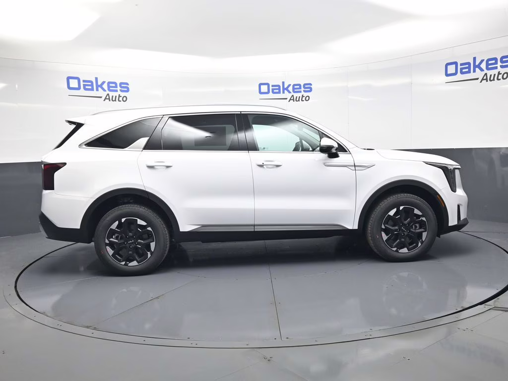 2026 Glacial White Pearl Kia Sorento S AWD SUV