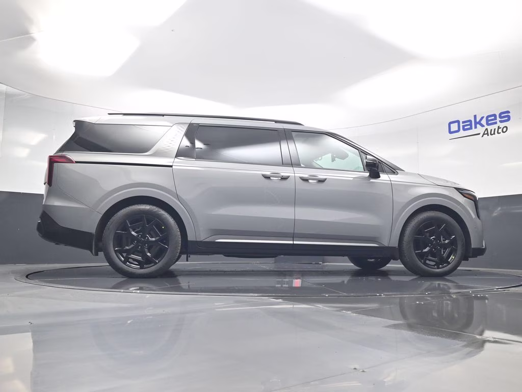 2026 Ceramic Silver Kia Carnival SX Prestige FWD Van