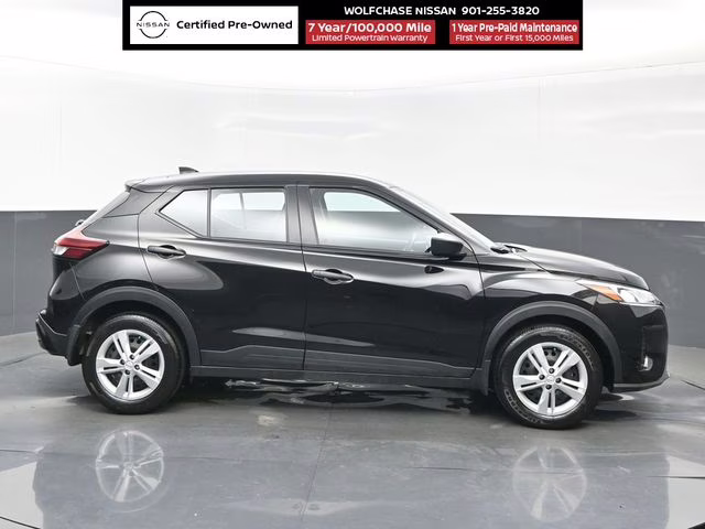 2025 Super Black Nissan Kicks Play S FWD SUV