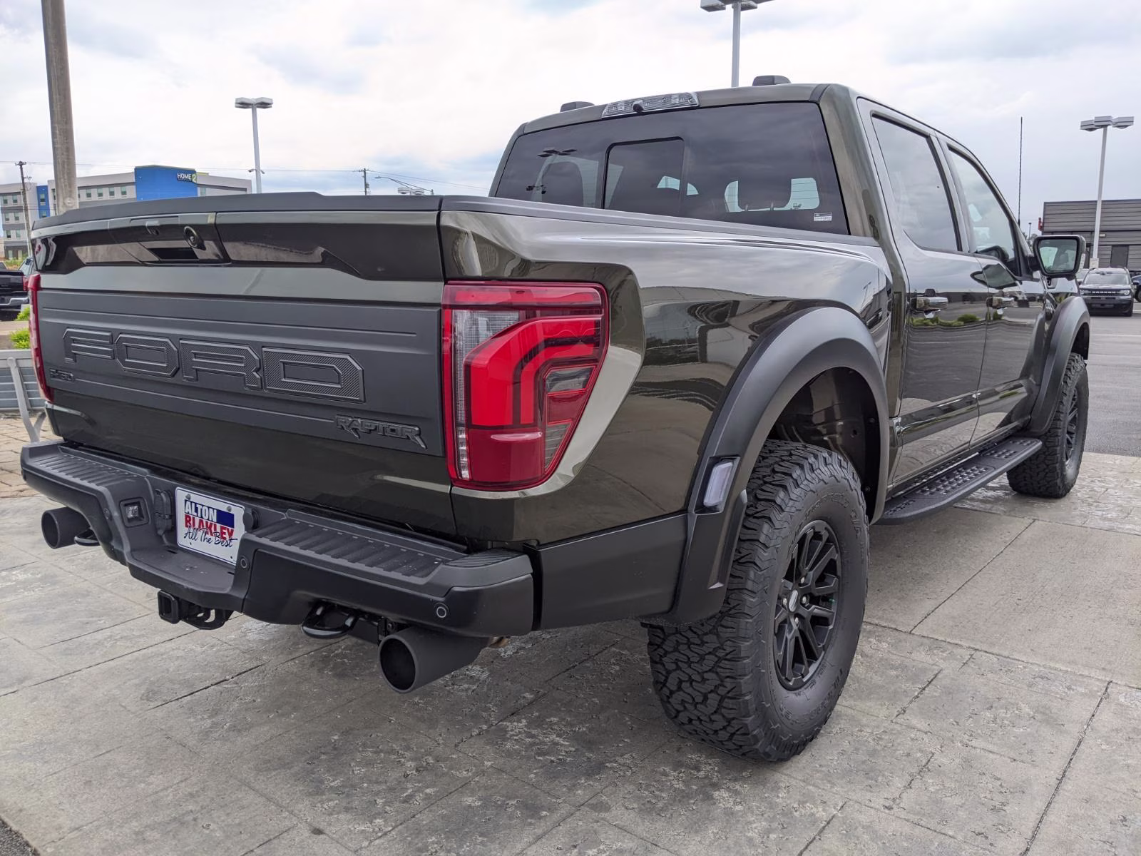 2026 Shelter Green Ford F-150 Raptor 4X4 Truck