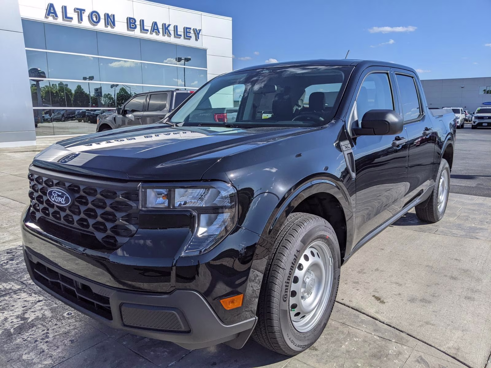 2026 Shadow Black Ford Maverick XL AWD Truck