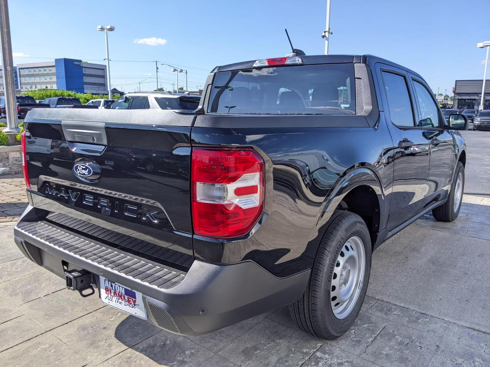2026 Shadow Black Ford Maverick XL AWD Truck