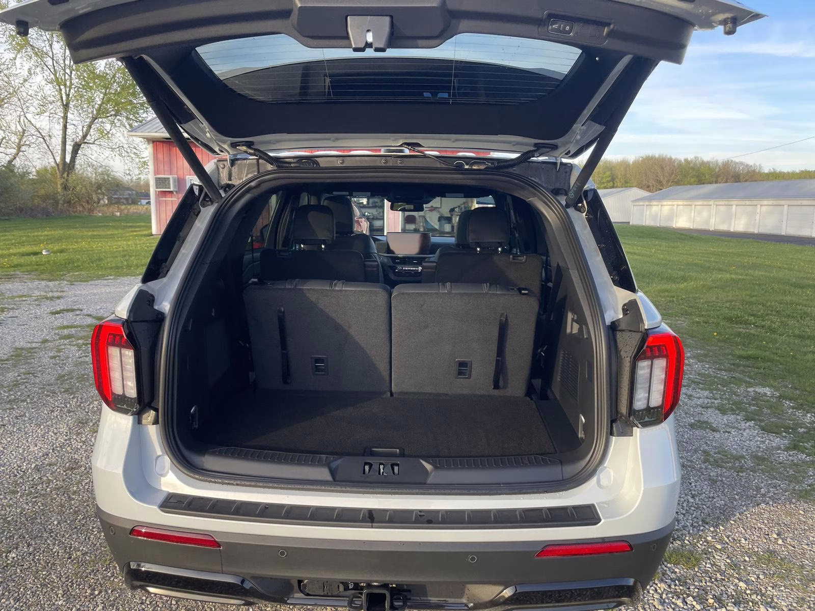 2026 Space White Metallic Ford Explorer ST-Line 4X4 SUV
